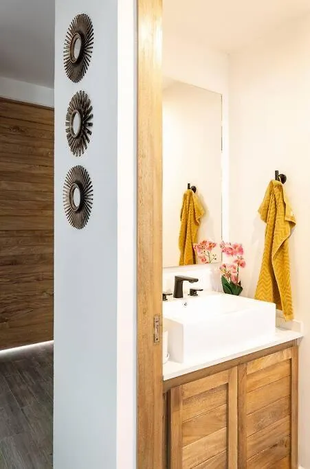 Semesterbostad Chic Townhouse With Private Pool And Rooftop View Tulum