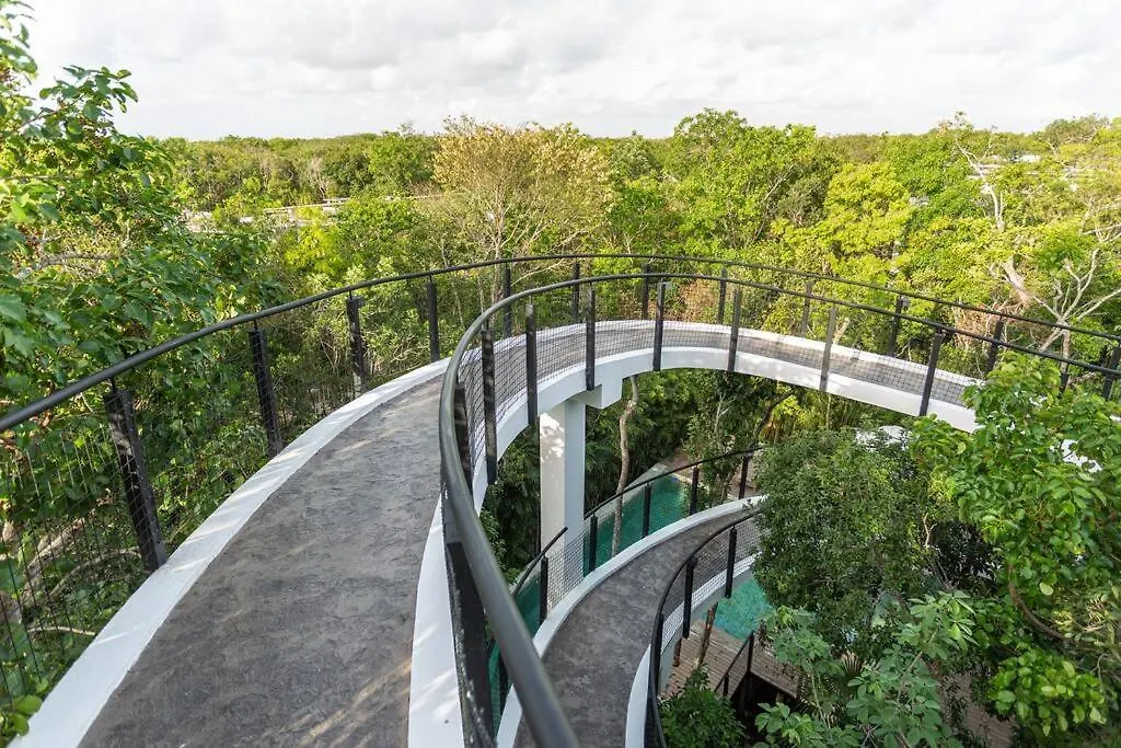 Chic Townhouse With Private Pool And Rooftop View Tulum